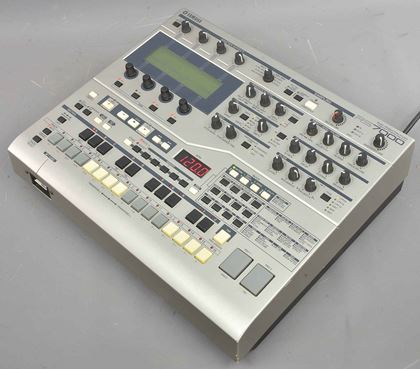 Yamaha-RS7000 classic hardware sequencer